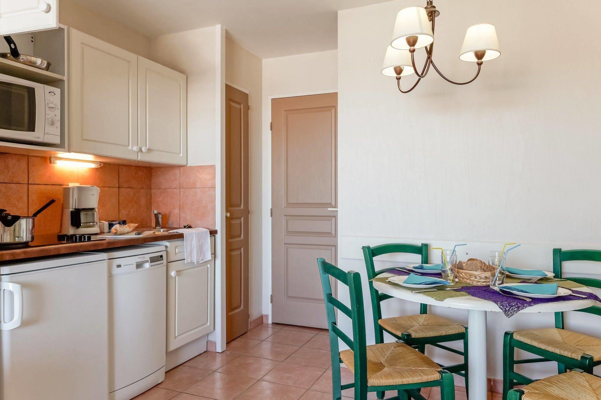 Les Rivages - Appartement Vue Mer Imprenable-Piscine Six-Fours-les-Plages Bagian luar foto