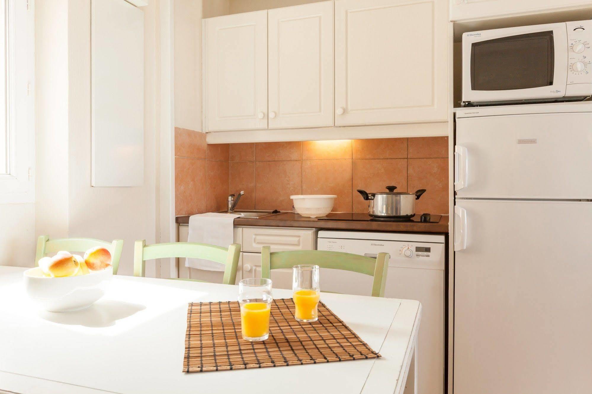 Les Rivages - Appartement Vue Mer Imprenable-Piscine Six-Fours-les-Plages Bagian luar foto